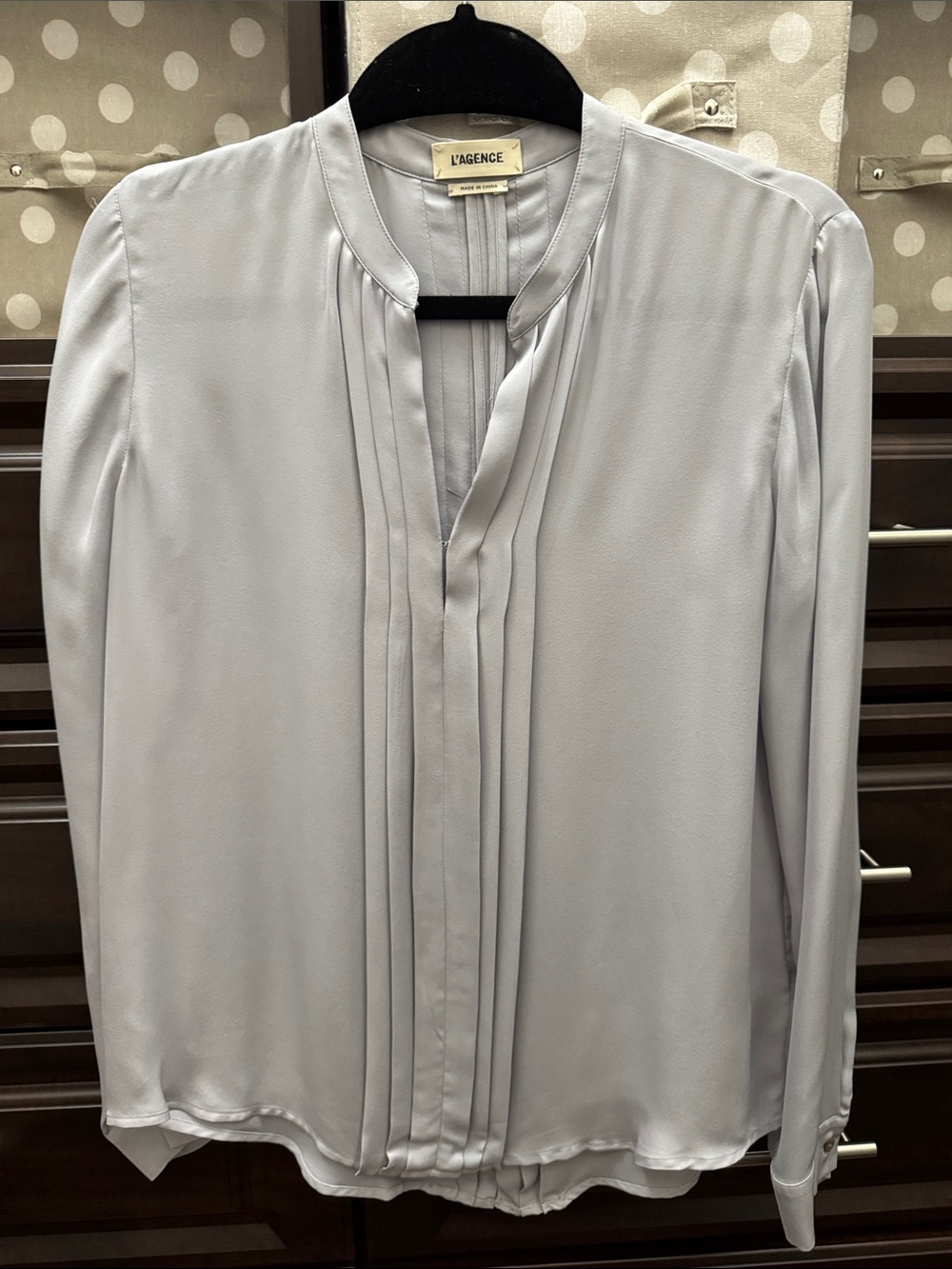 L'AGENCE Women's Light Gray Pleated Silk-Blend Blouse
